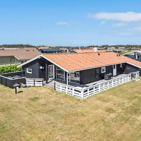 111-harboore-vejlby-klit-125 Дом отдыха *